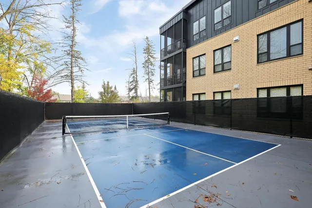 $632,963 | 1948 Wayzata Boulevard, Unit 308, Long Lake, MN 55356