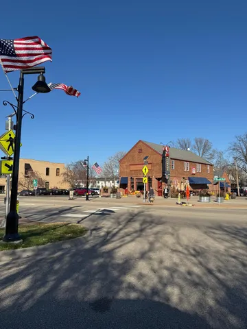 $632,963 | 1948 Wayzata Boulevard, Unit 308, Long Lake, MN 55356