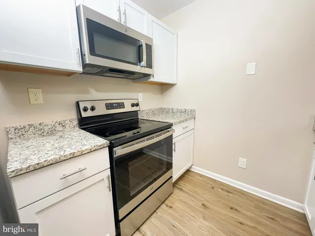 $2,300 | 13405 Shady Knoll Drive, Silver Spring, MD 20904