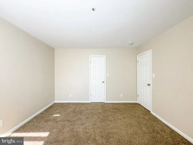 $2,300 | 13405 Shady Knoll Drive, Silver Spring, MD 20904