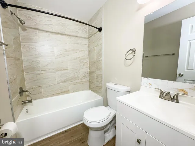 $2,300 | 13405 Shady Knoll Drive, Silver Spring, MD 20904