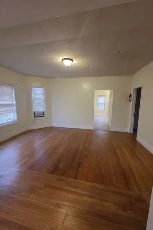 $2,000 | 1029 Plymouth Avenue, Unit 1, Fall River, MA 02721