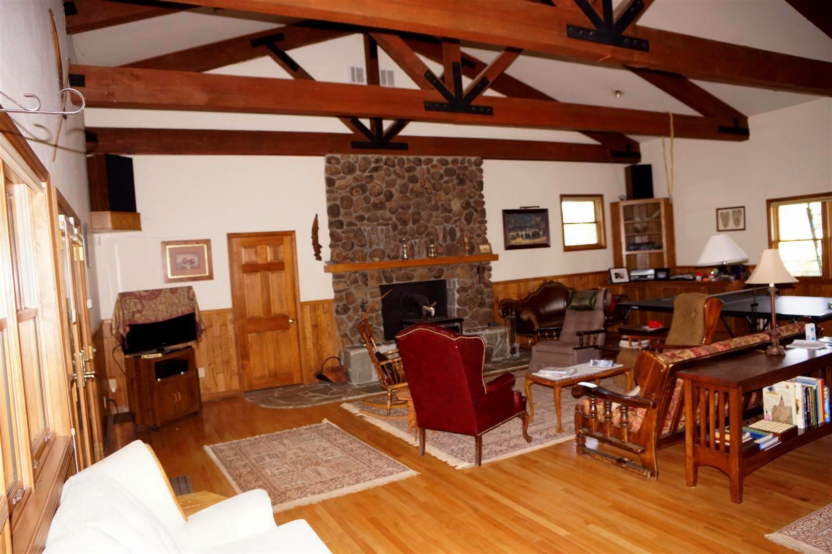 28187 Williams Ranch Road Millville, CA 96062 - Photo 20 of 82 Main Hm - Great Rm (2)