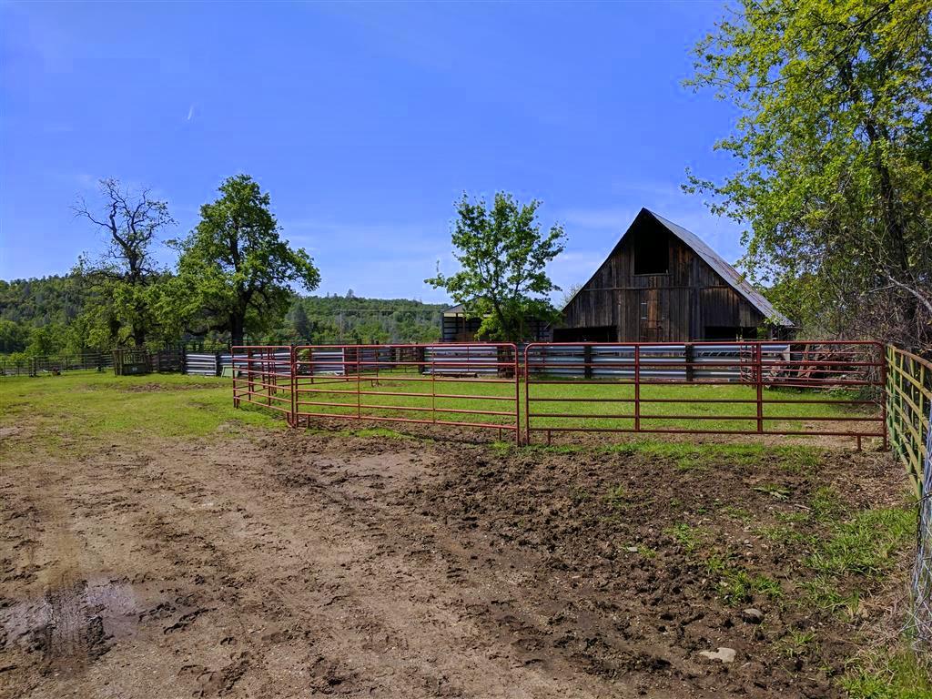 28187 Williams Ranch Road Millville, CA 96062 - Photo 39 of 82 Large Hay Barn