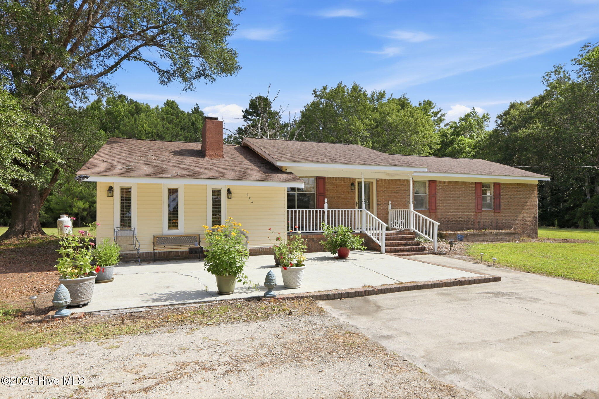 284 Laurel Road Beaufort, NC 28516 - Photo 12 of 41