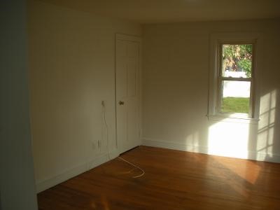 169 West Shore Road Warwick, RI 02889 - Photo 6 of 31