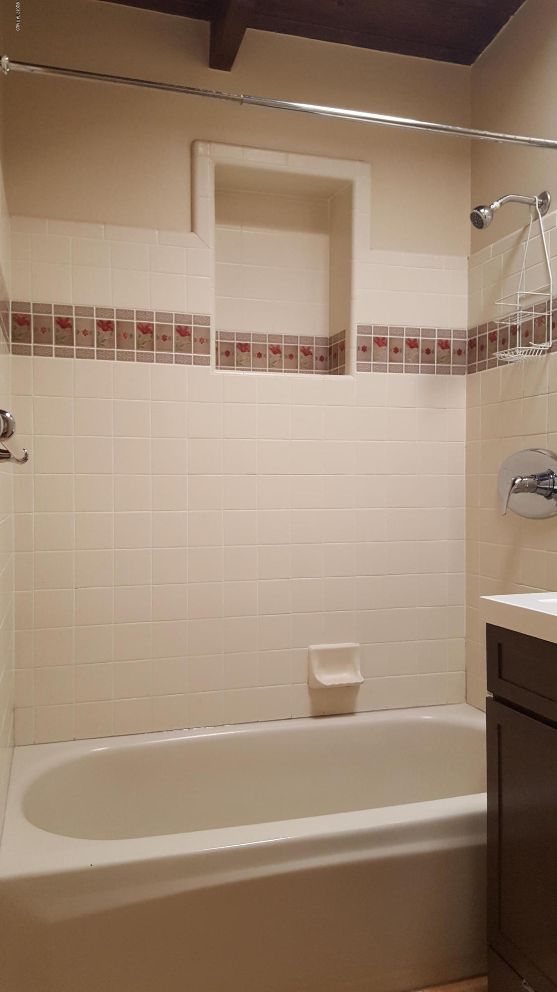 3918 East Lind Road Tucson, AZ 85712 - Photo 6 of 7 Gallery Image 6