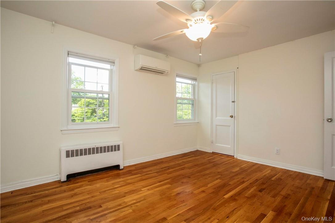 8 Elkan Road Larchmont, NY 10538 - Photo 11 of 21