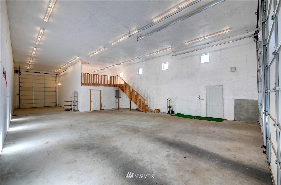 78 Woods Road Omak, WA 98841 - Photo 30 of 40 a view of an empty room