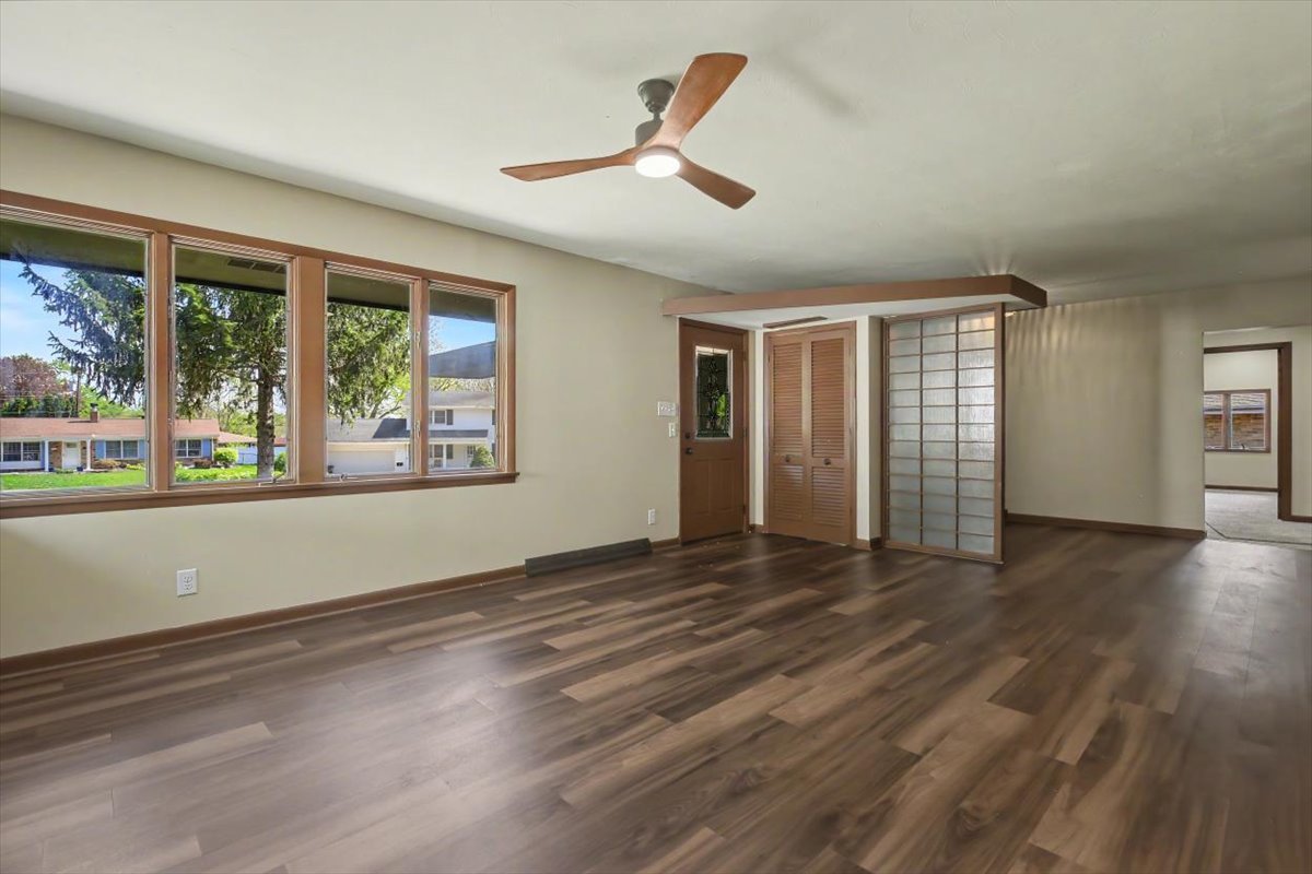 2 Walton Place Normal, IL 61761 - Photo 11 of 47