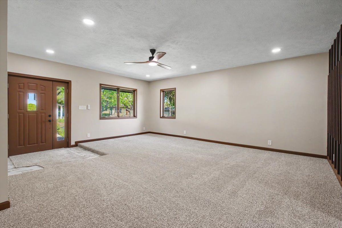 2 Walton Place Normal, IL 61761 - Photo 18 of 47