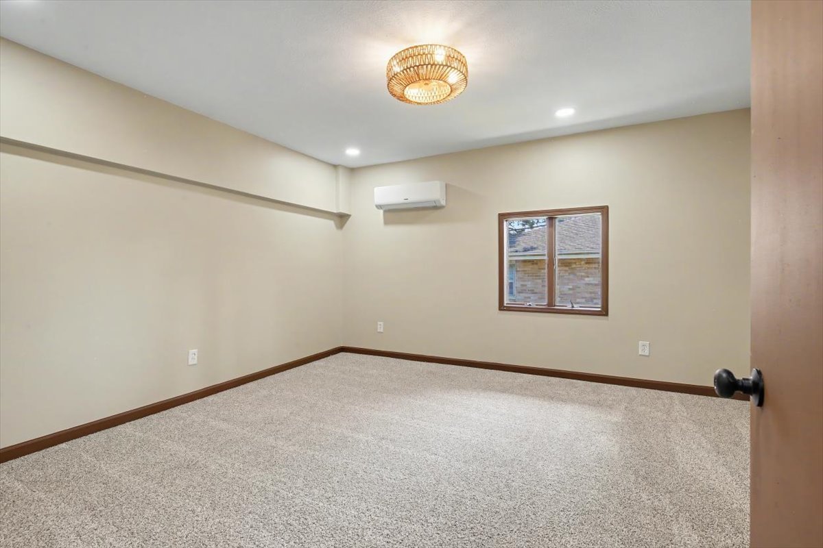 2 Walton Place Normal, IL 61761 - Photo 21 of 47