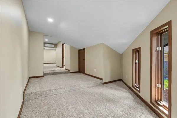 $395,000 | 2 Walton Place, Normal, IL 61761