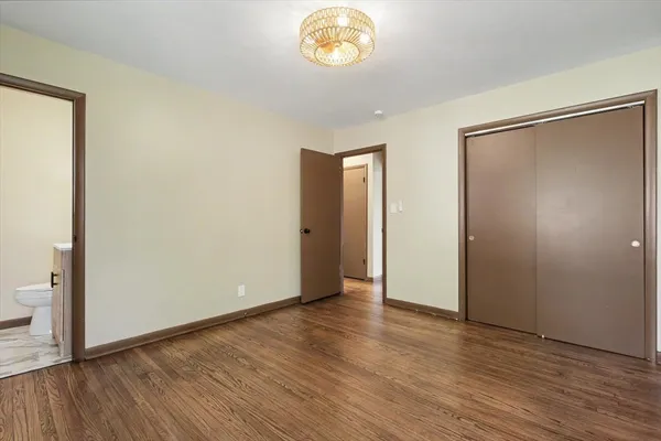 $395,000 | 2 Walton Place, Normal, IL 61761