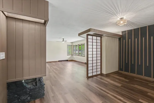 $395,000 | 2 Walton Place, Normal, IL 61761