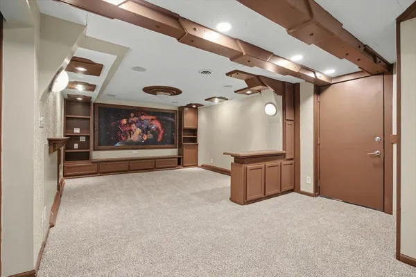 $395,000 | 2 Walton Place, Normal, IL 61761