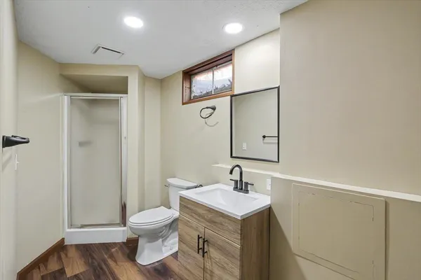 $395,000 | 2 Walton Place, Normal, IL 61761