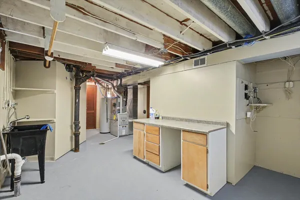 $395,000 | 2 Walton Place, Normal, IL 61761