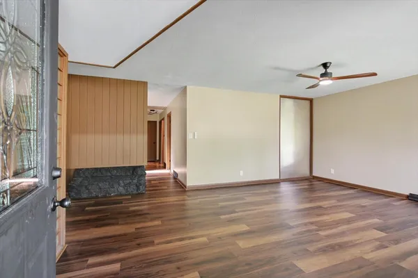 $395,000 | 2 Walton Place, Normal, IL 61761