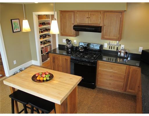 478 Ridge Road Monmouth, ME 04259 - Photo 7 of 16 Kitchen.