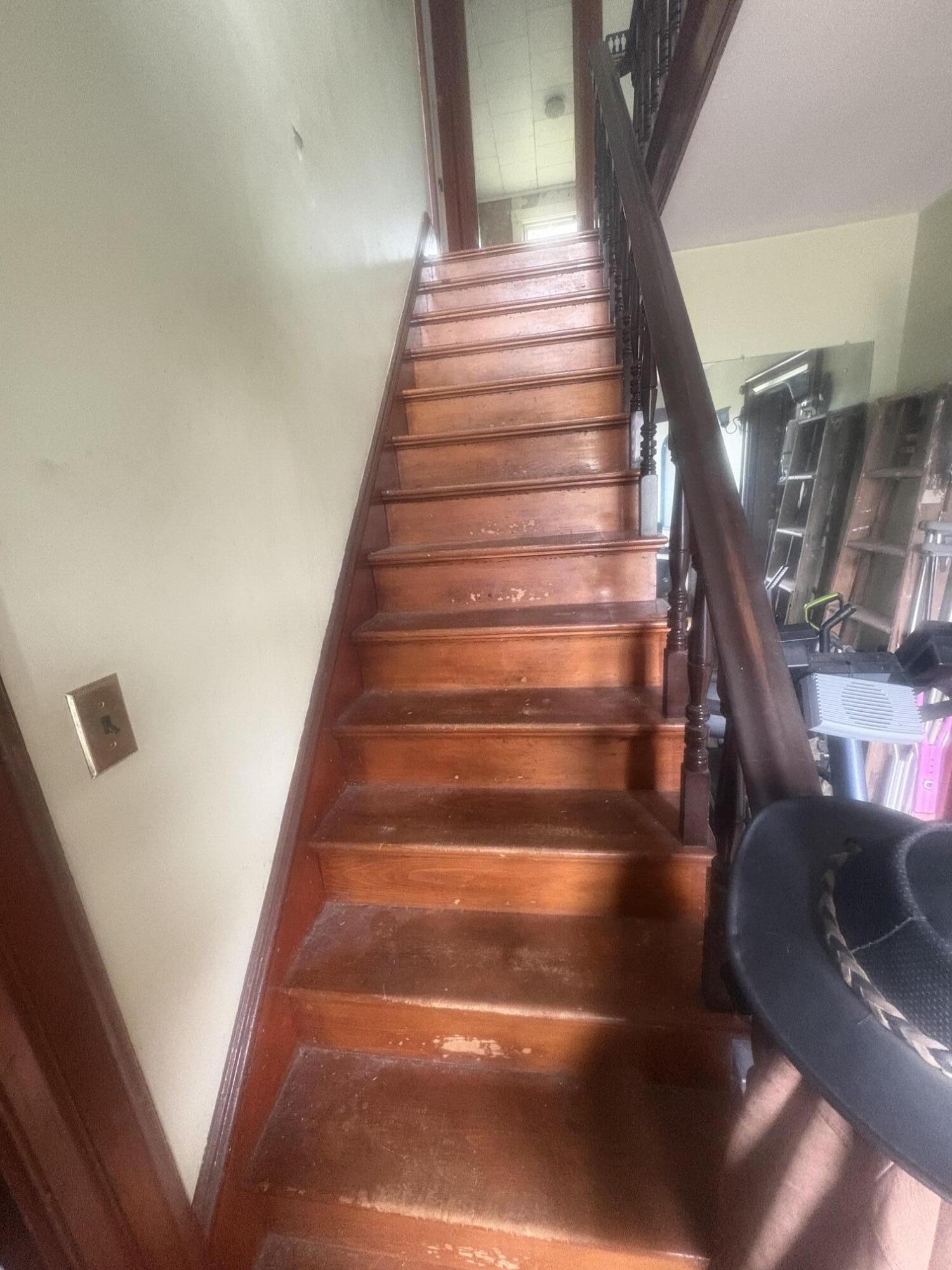 51 Parmenter Road Palermo, ME 04354 - Photo 7 of 9 Stairs