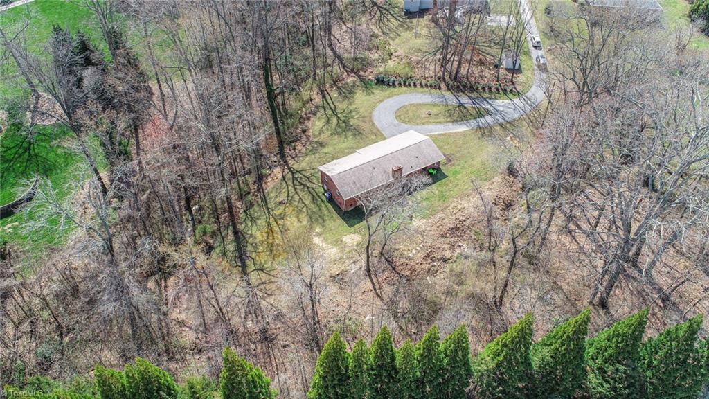 8302 Cadet Drive Oak Ridge, NC 27310 - Photo 6 of 42