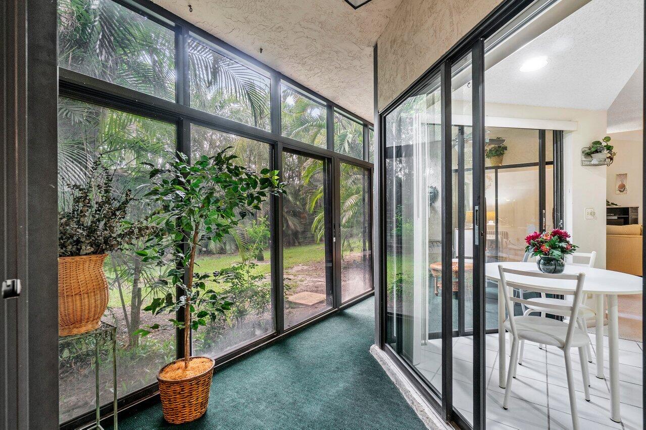 5650 Coach House Circle, Unit D Boca Raton, FL 33486 - Photo 9 of 32 FLORIDA ROOM