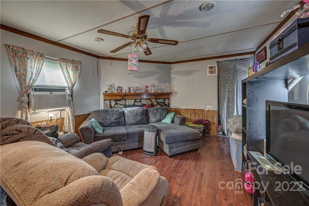 235 Humphrey Road Gastonia, NC 28052 - Photo 9 of 22 Gallery Image 9