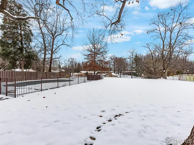 $236,900 | 226 South 9th Street, East Alton, IL 62024