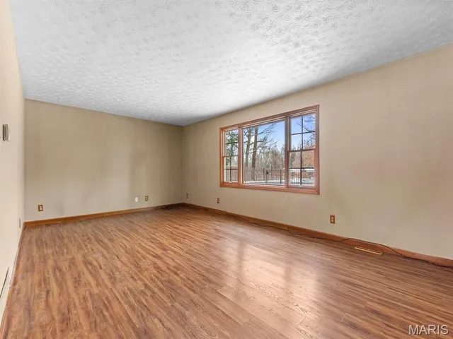 $236,900 | 226 South 9th Street, East Alton, IL 62024