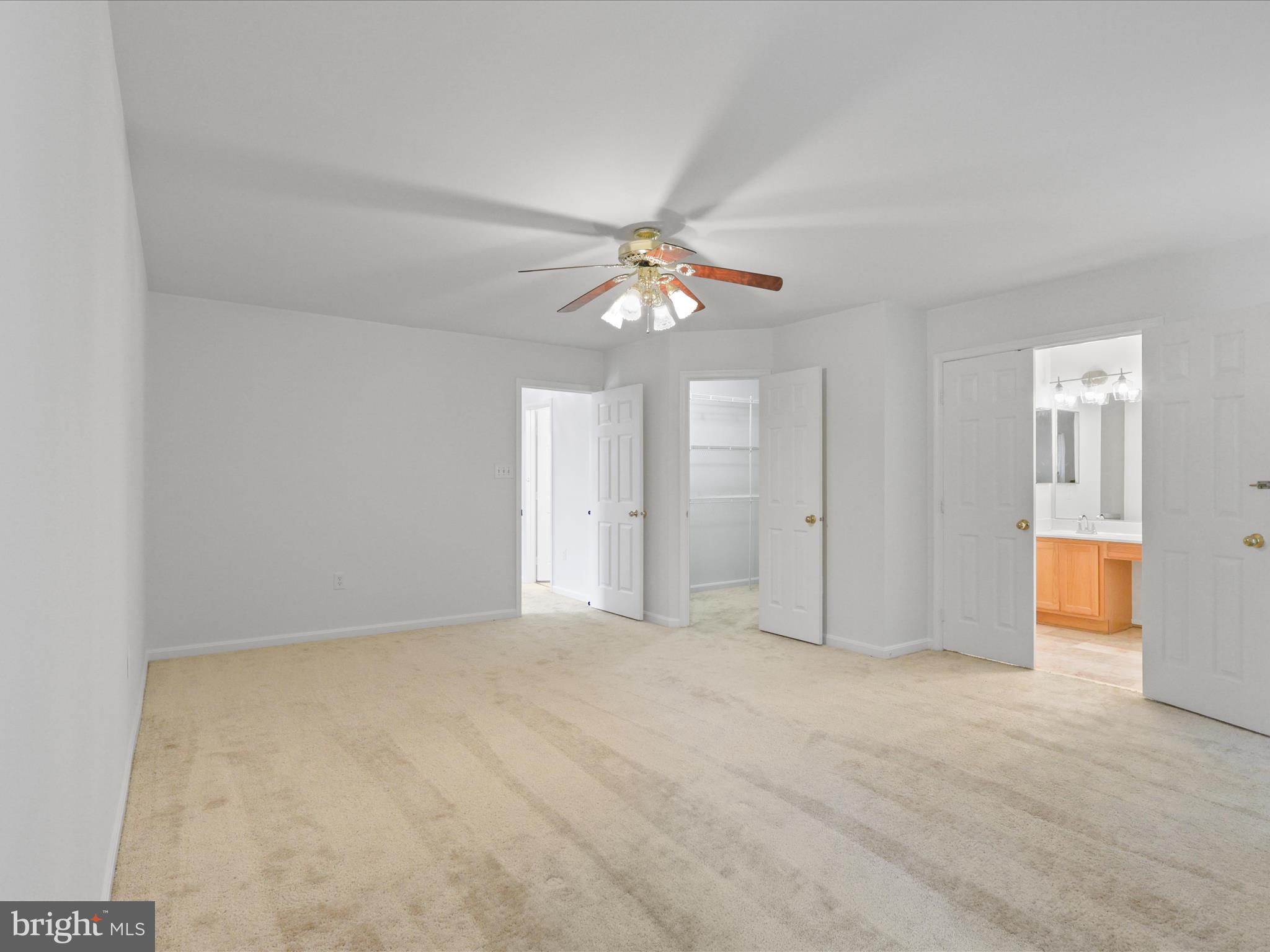 7700 Shadowcreek Terrace Springfield, VA 22153 - Photo 25 of 44 a view of an empty room with a window