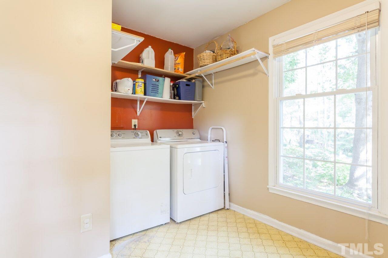 1352 Swallow Drive Raleigh, NC 27606 - Photo 14 of 25 Gallery Image 14
