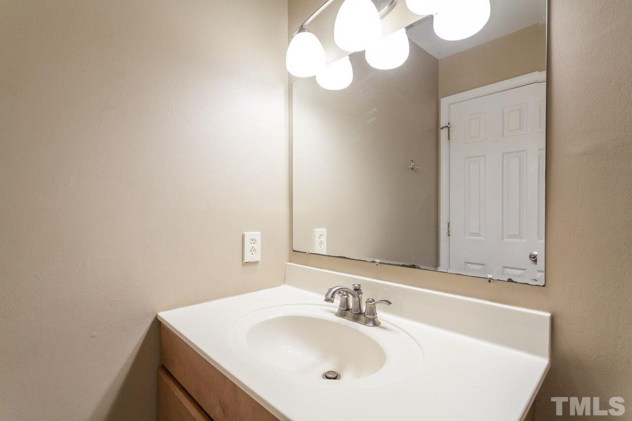 1352 Swallow Drive Raleigh, NC 27606 - Photo 15 of 25 Gallery Image 15