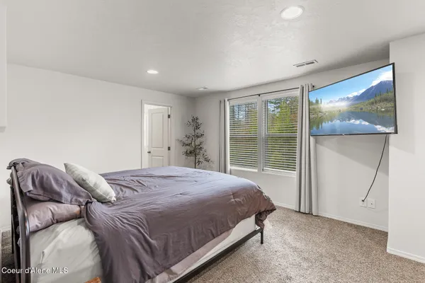 $649,900 | 26 Discovery Way, Sagle, ID 83860