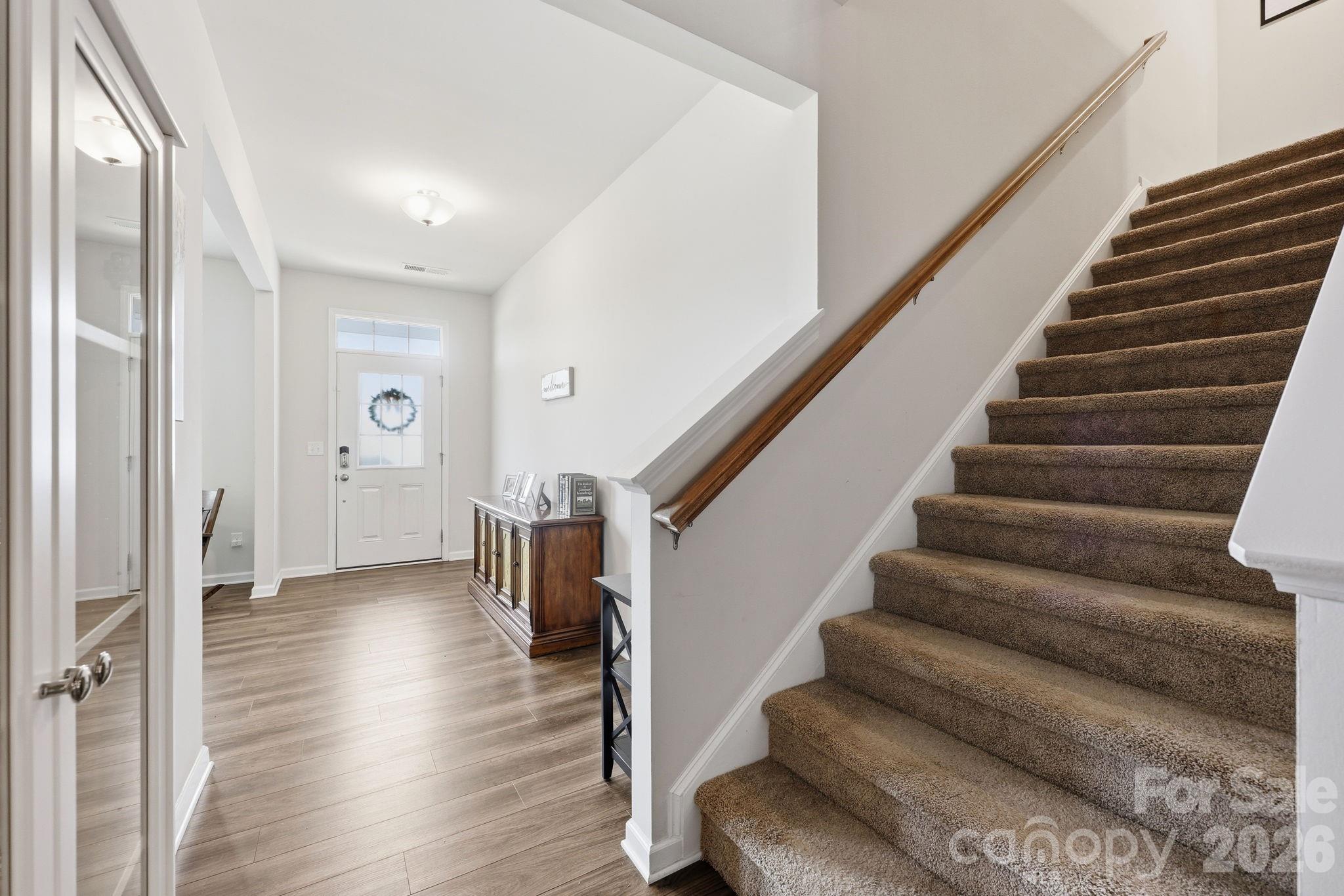 6523 Georgia Oak Road Charlotte, NC 28269 - Photo 5 of 48
