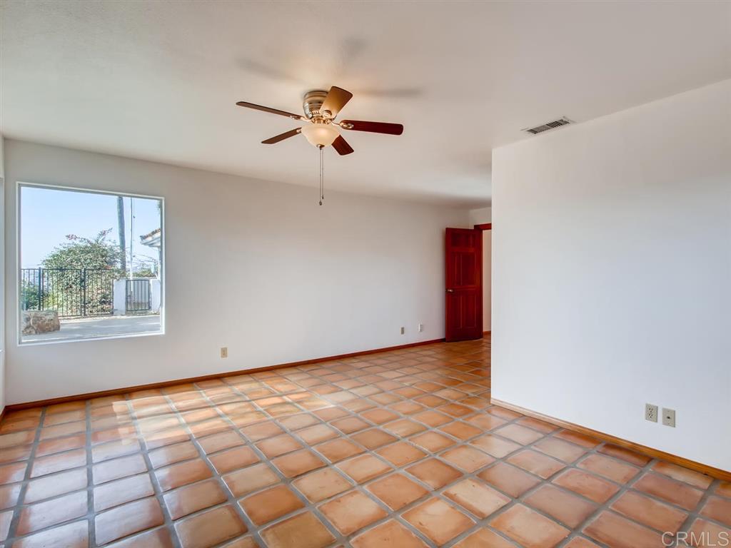 3786 Foxglove Lane Fallbrook, CA 92028 - Photo 15 of 25