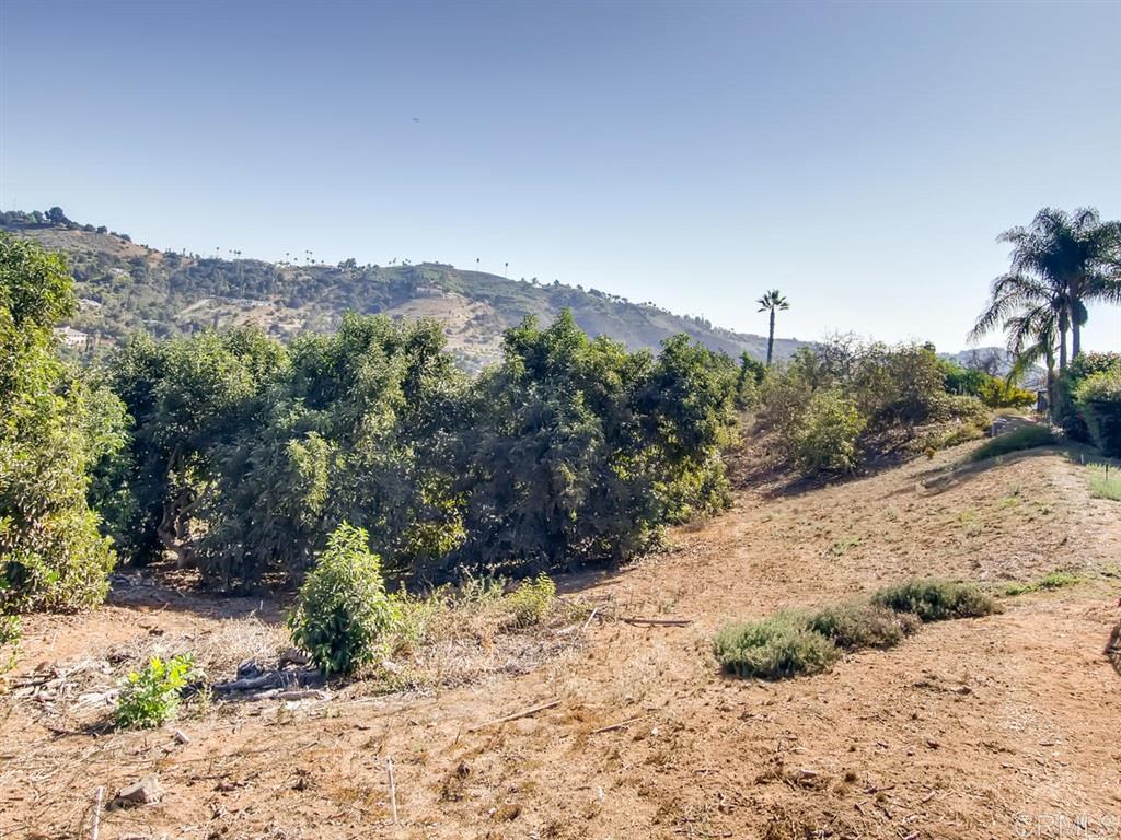 3786 Foxglove Lane Fallbrook, CA 92028 - Photo 22 of 25