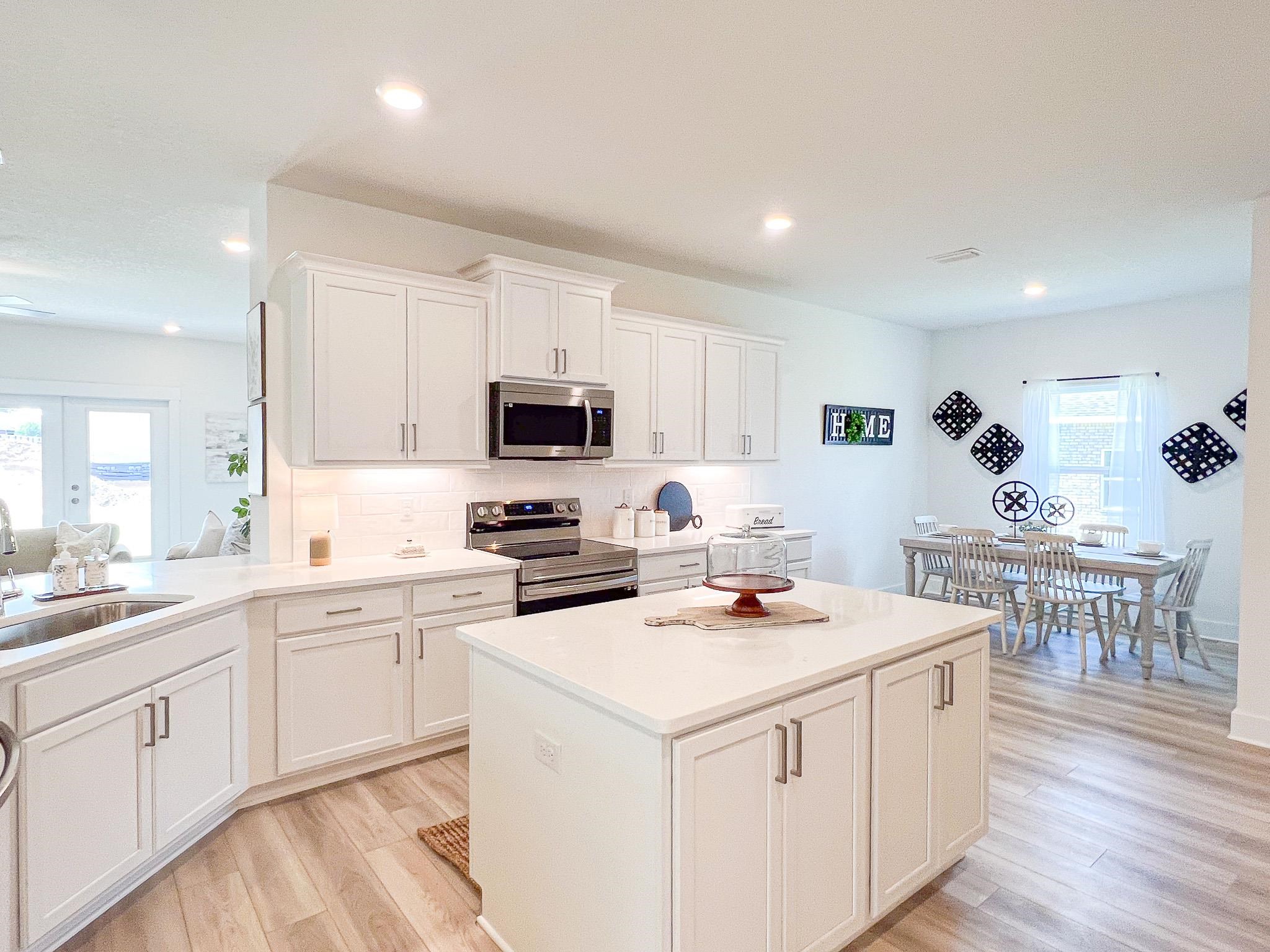 504 Golden Leaf Avenue Fairhope, AL 36532 - Photo 2 of 13