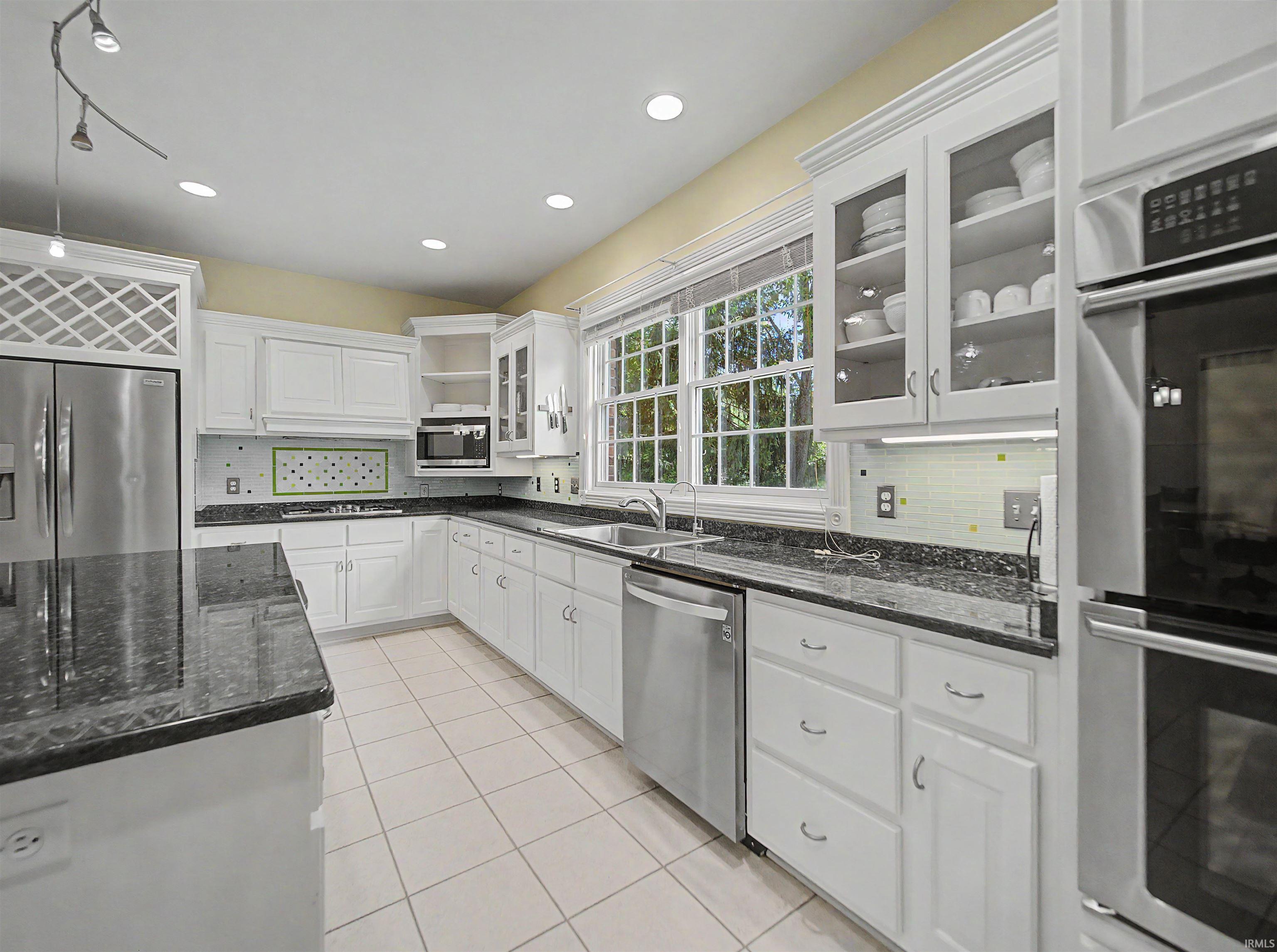 6288 Woodsboro Road Newburgh, IN 47630 - Photo 14 of 49