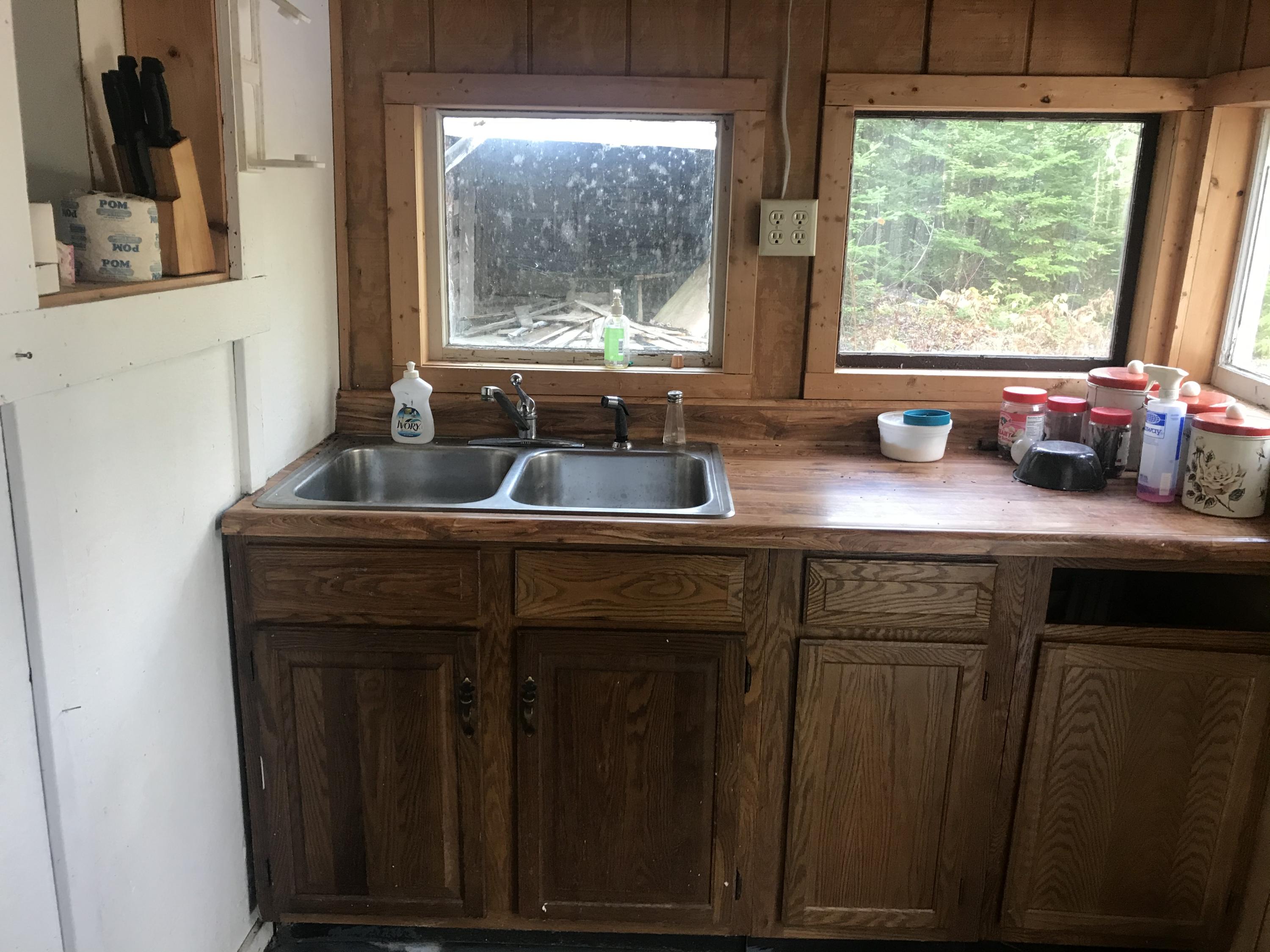 106 Blake Road Canaan, ME 04924 - Photo 5 of 11 05