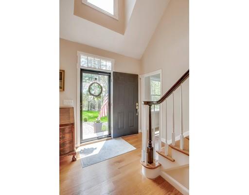 92 Spring Street Hopkinton, MA 01748 - Photo 8 of 30 Gallery Image 8