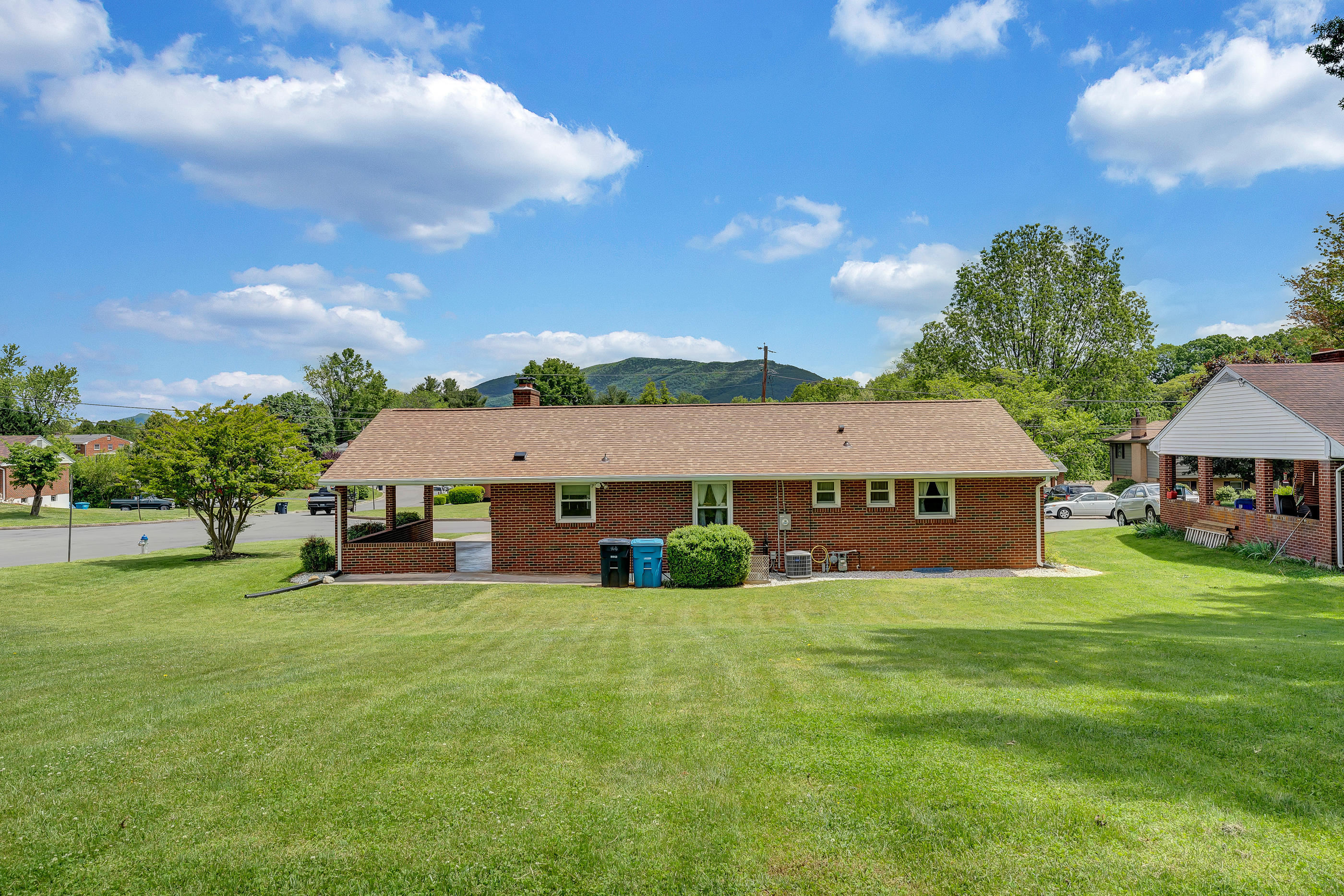 4616 Florist Road Roanoke, VA 24012 - Photo 30 of 35 Rapid Imagery-331