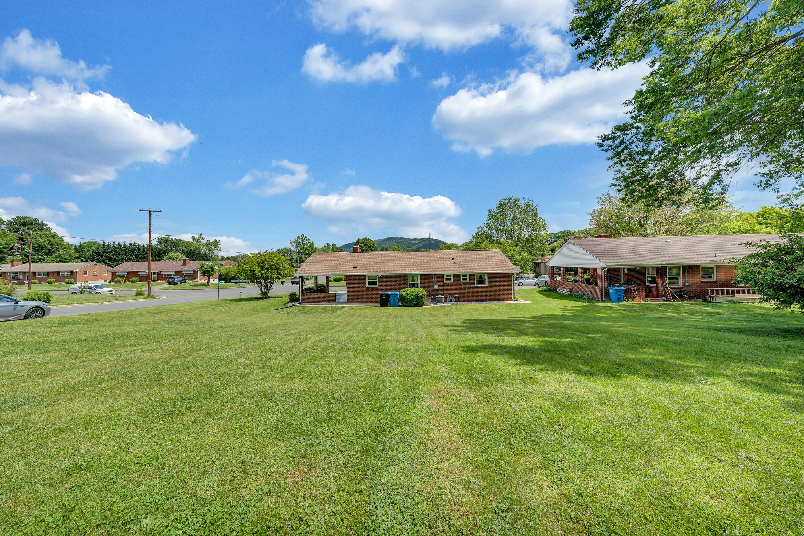 4616 Florist Road Roanoke, VA 24012 - Photo 31 of 35 Rapid Imagery-332
