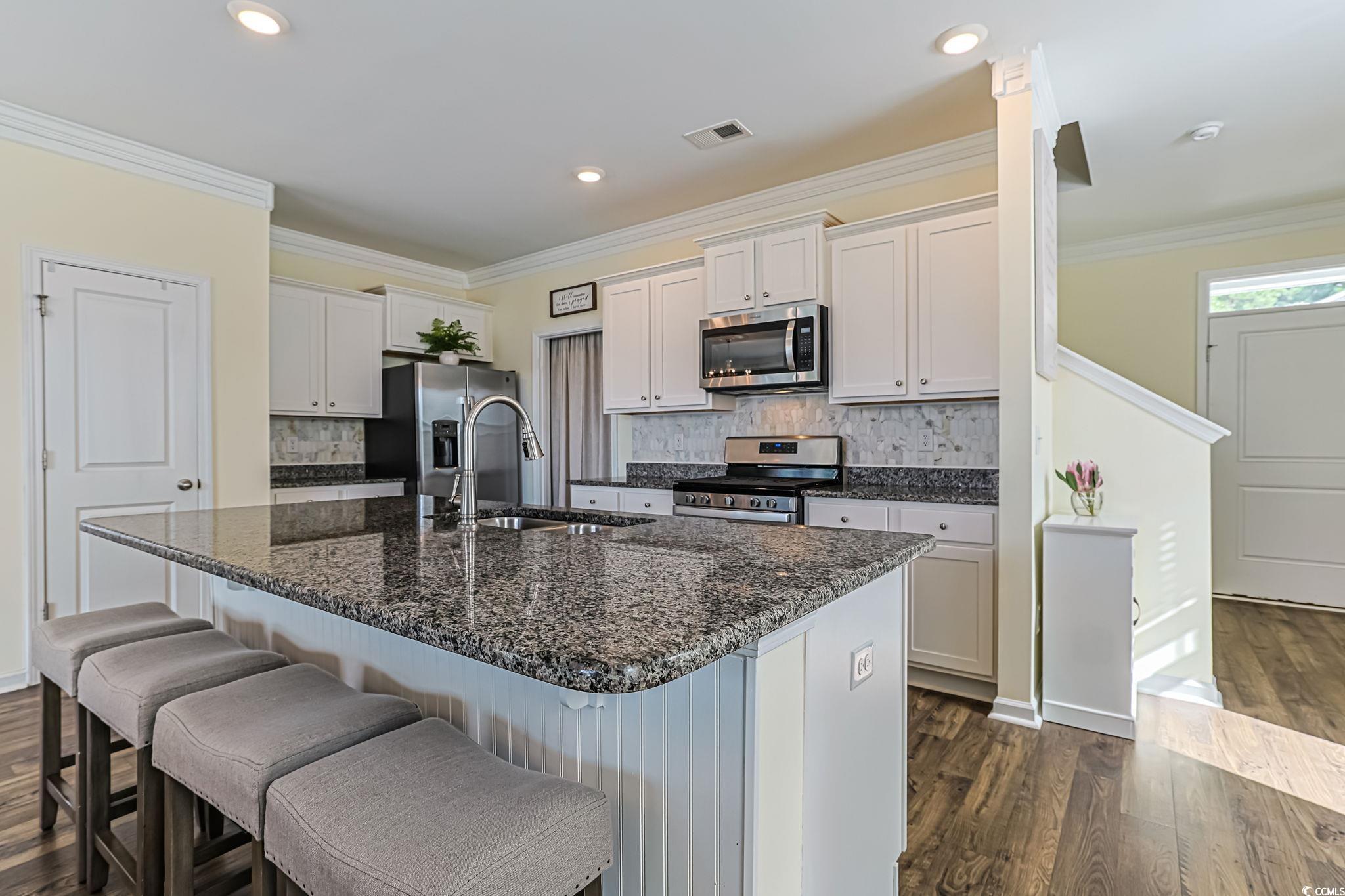 367 Emery Oak Drive Murrells Inlet, SC 29576 - Photo 8 of 34