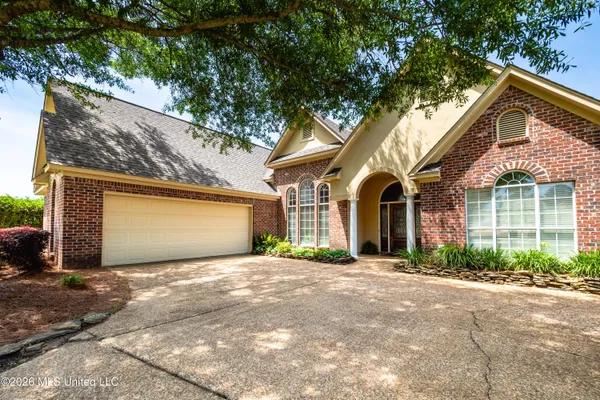 $385,000 | 357 Woodlands Drive, Brandon, MS 39047