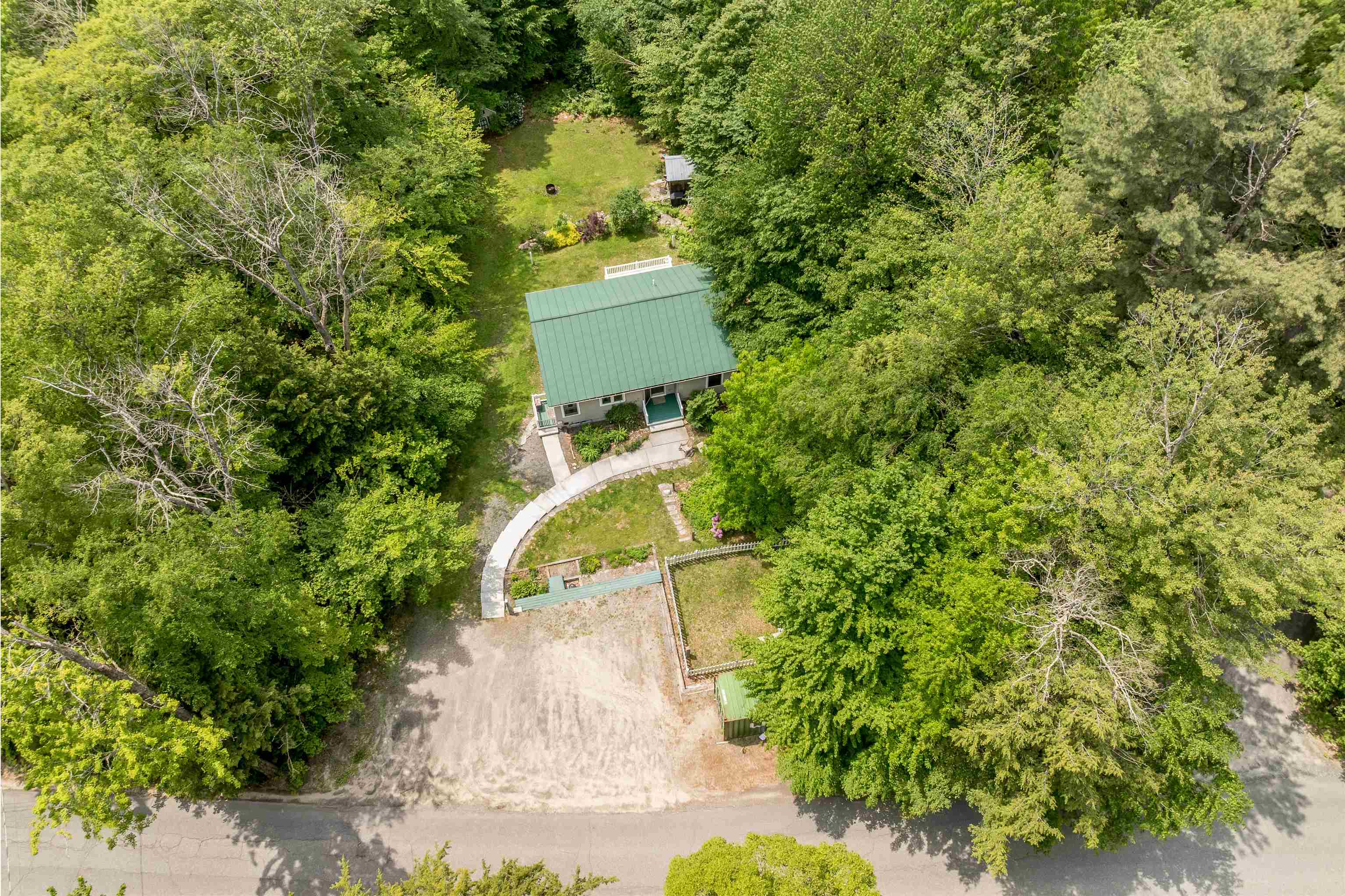 350 Bowman Road Springfield, NH 03284 - Photo 9 of 39
