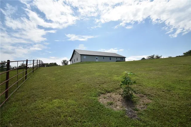 $450,000 | 34703 Lyman Road, Bucklin, MO 64631