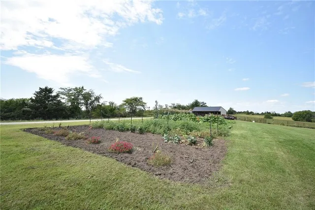 $450,000 | 34703 Lyman Road, Bucklin, MO 64631