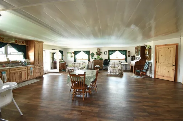 $450,000 | 34703 Lyman Road, Bucklin, MO 64631