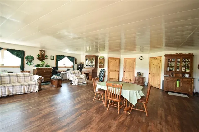 $450,000 | 34703 Lyman Road, Bucklin, MO 64631